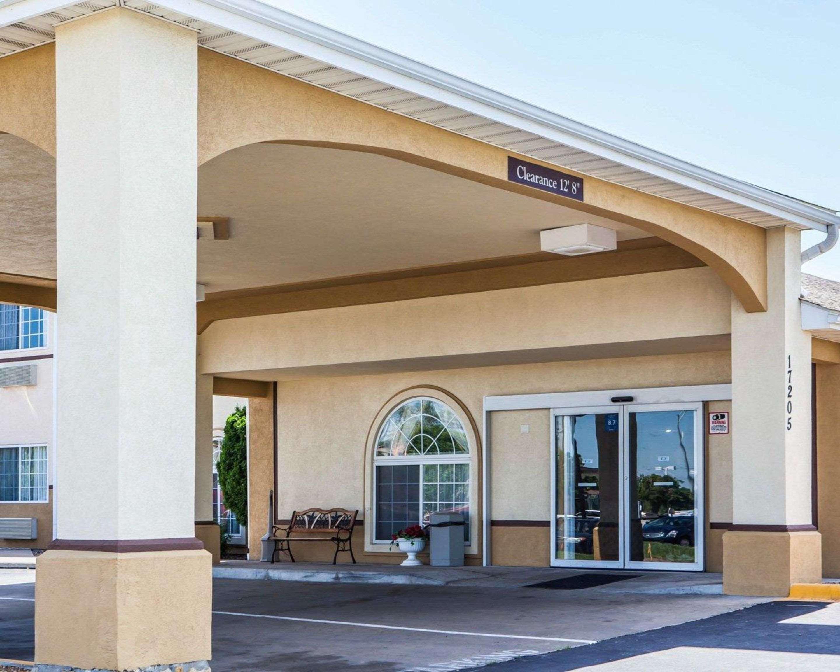 Quality Inn Belton - Kansas City South מראה חיצוני תמונה